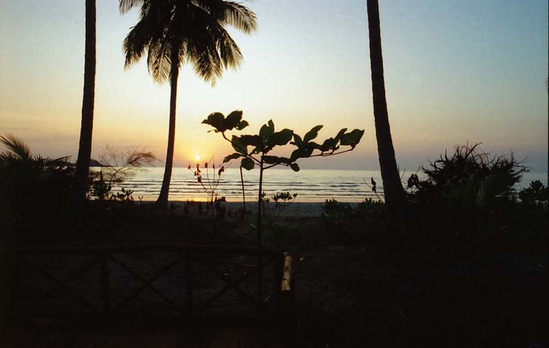 Koh Chang - Thailand - 1994 by Ole Holbech