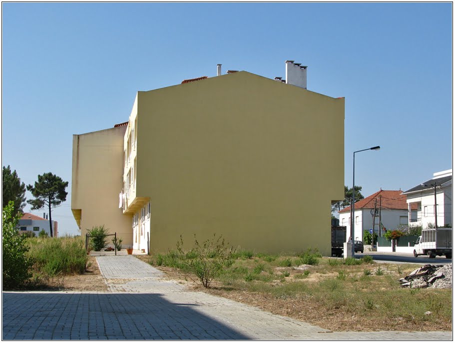 Rua Alves da Costa - Quinta das Laranjeiras by Barragon