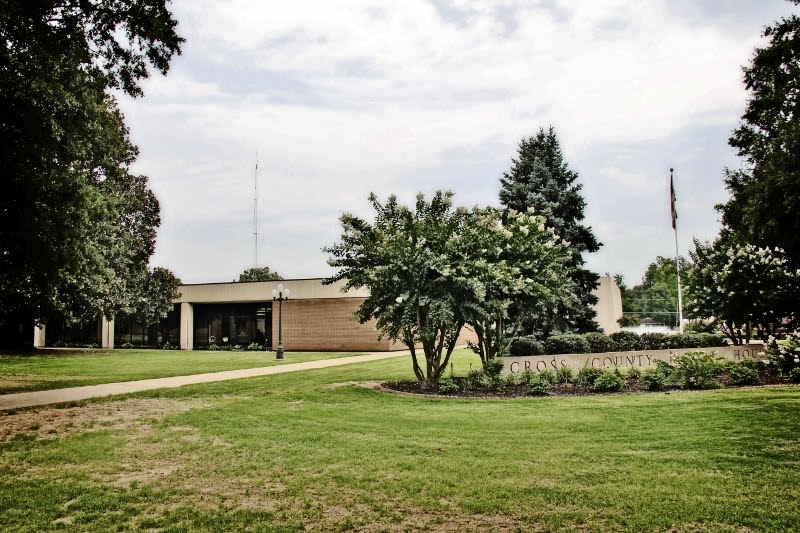 Cross County Courthouse - Wynne, AR - 1969 by Ben_Tate