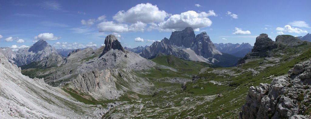 Croda da Lago by klaatu1970