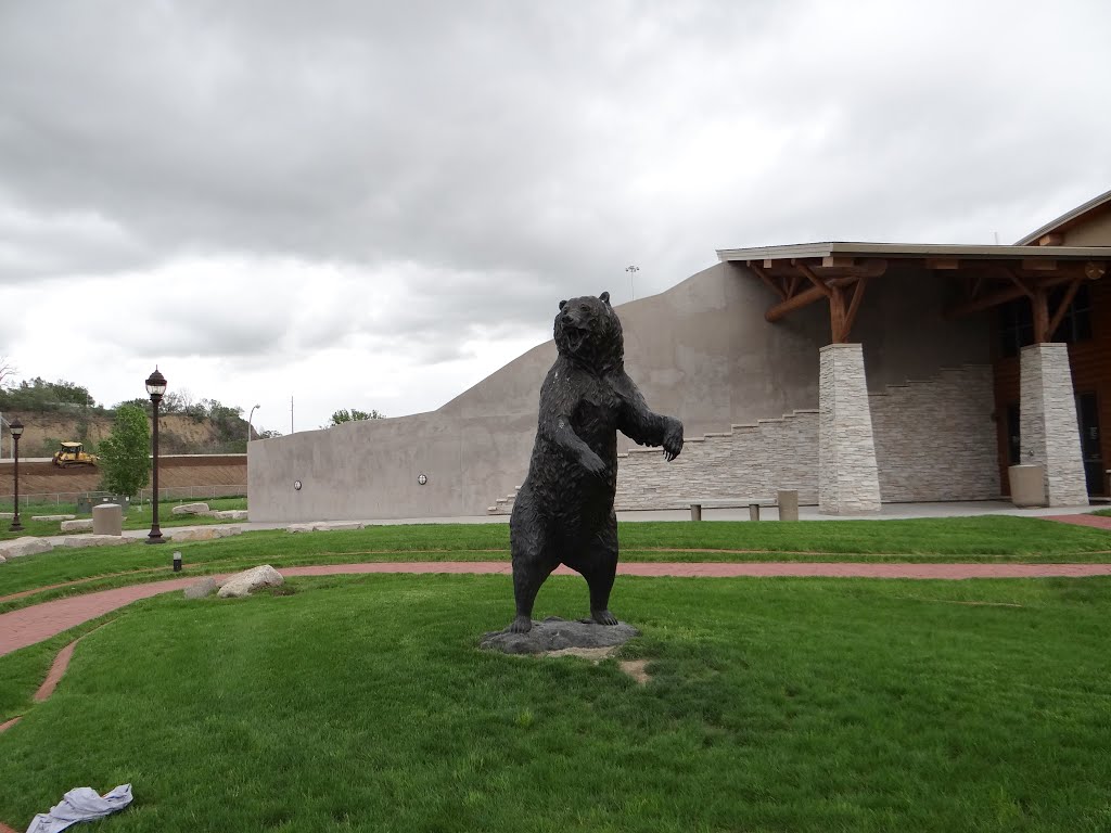 Lewis & Clark Interpretive Center in Sioux City, IA by Gino Vivi