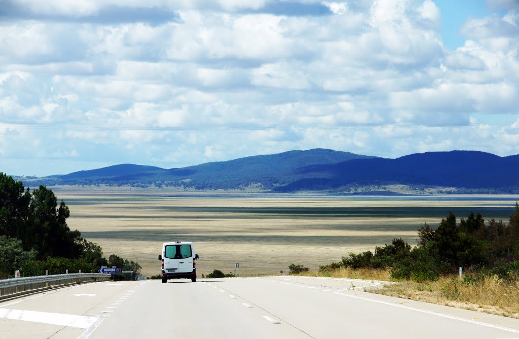 Lake George NSW Australia (Near Canberra) by VFedele