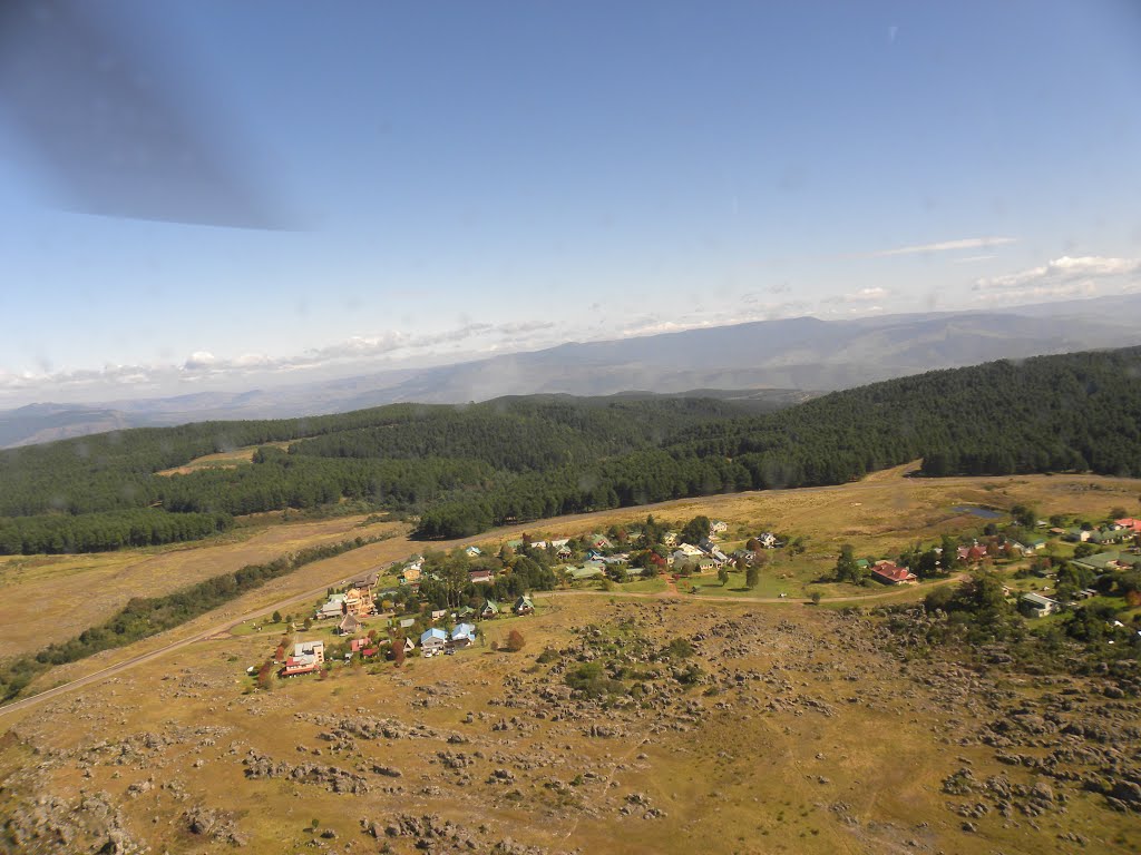 Aerial view of Kaapsehoop by Tallie Mei