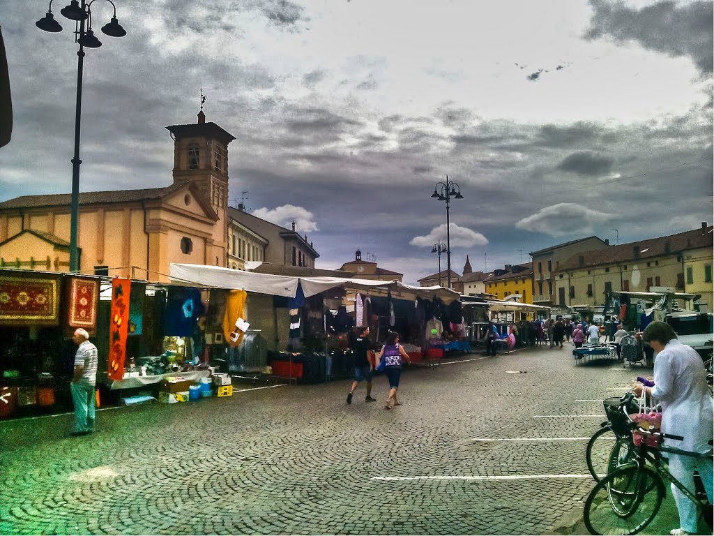 Bondeno, il mercato by francescocalzolari