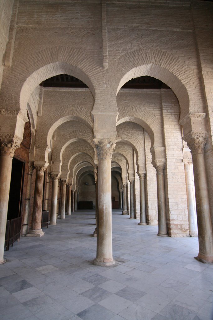 Gran mezquita de Kairouan.Arcadas by jasbcn62