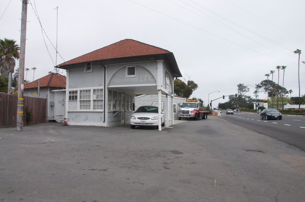 X- Gas Station, Encinitas, C.A. 2013 by Brad Pettigrew