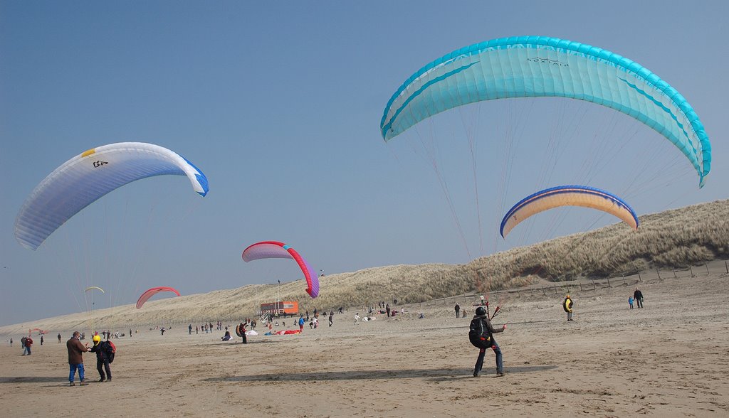 Dune soaring by petersusan