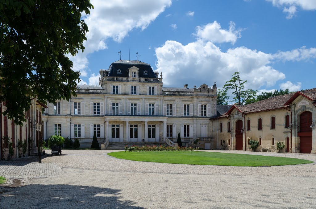 Château Giscours (3 eme cru classé 1855) by Daniel Pelletier