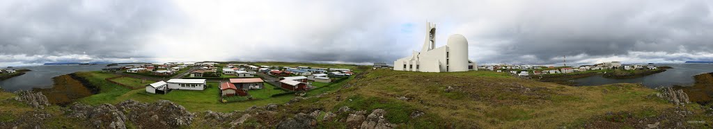 Stykkisholmur. Iceland by Richard Lozin