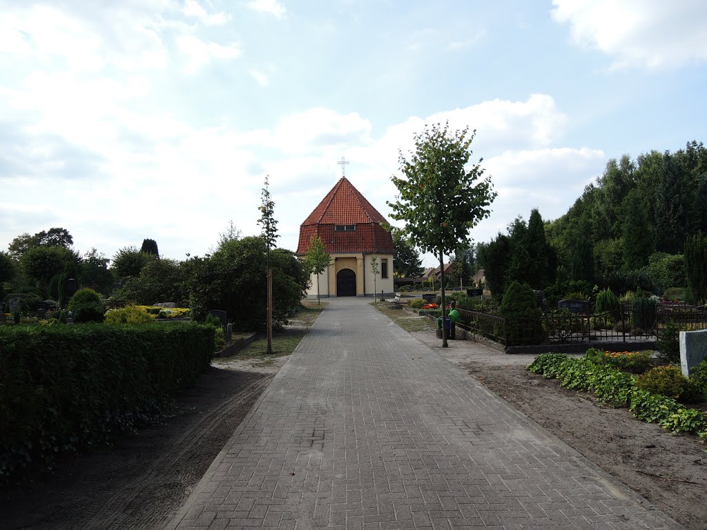 Friedhofskapelle by D.Tetzner