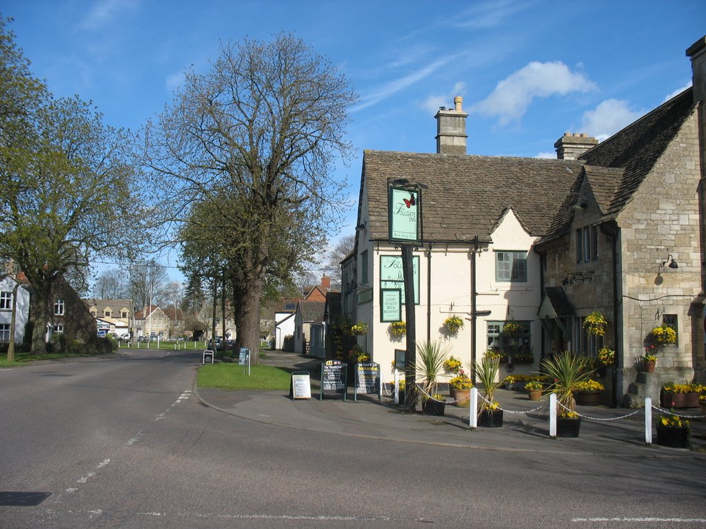 The Tollgate Inn towards Village Green - Holt - Wiltshire by H T W Gay