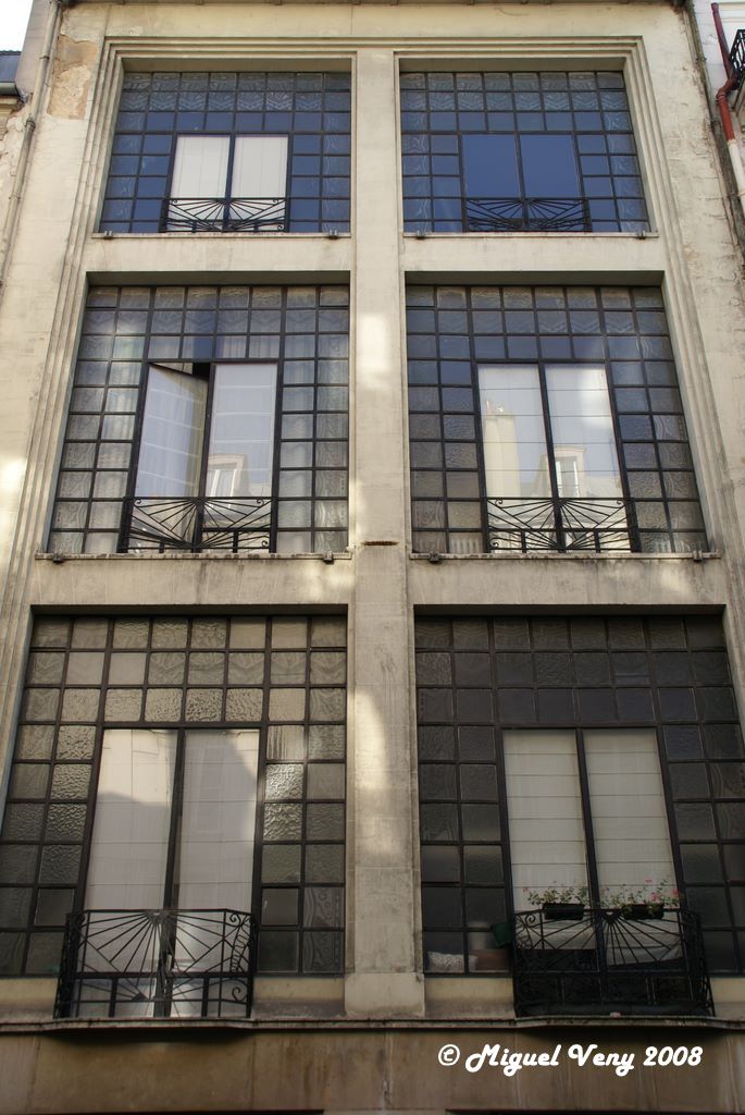 «Estudios» Rue Delambre - París - Francia by Miguel Veny