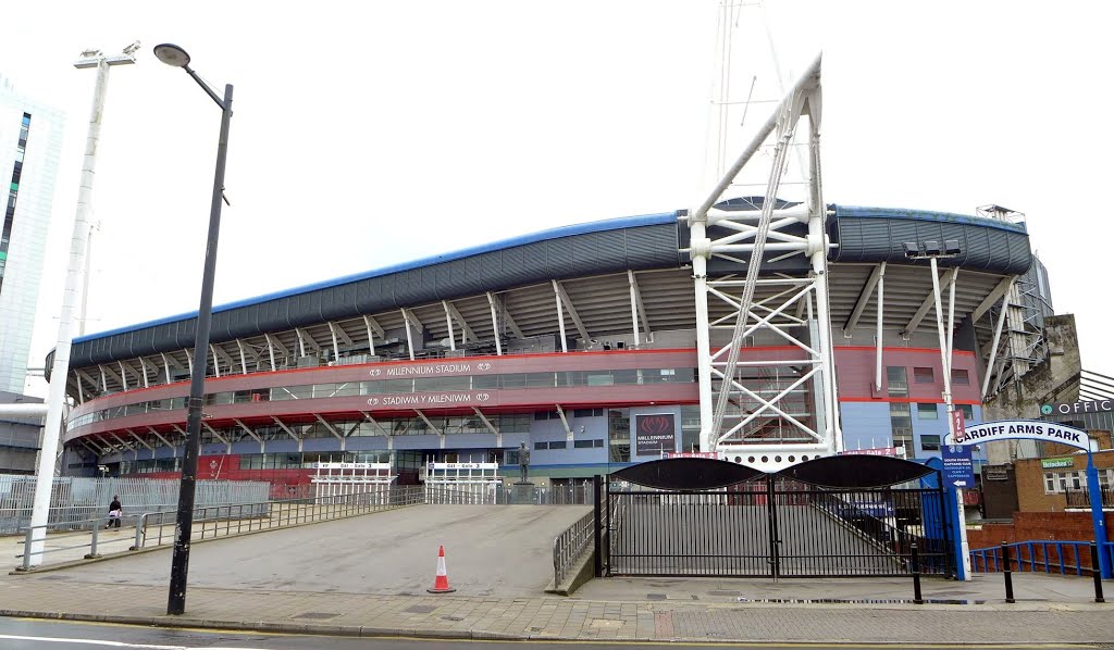 Millennium Stadium by spiritualizedkaos