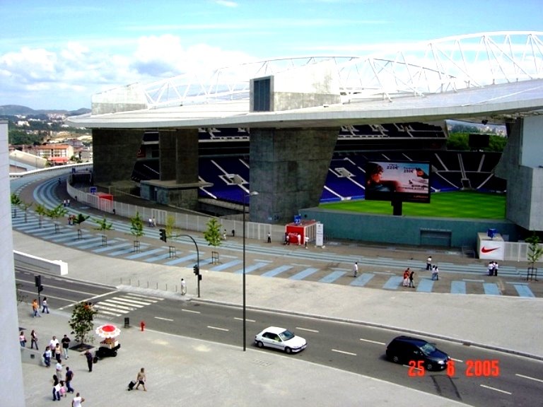 PORTO - Estádio do Dragão by José Castro