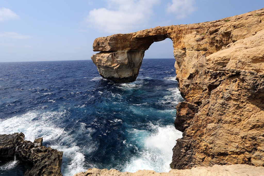 Gozo Azure window by Wallgo.com