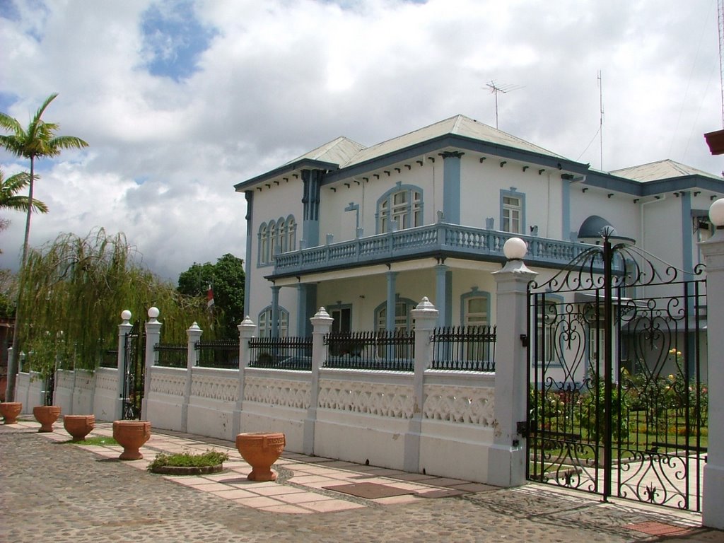 Castillo Azul, Asamblea Legislativa by Jorge Castro M