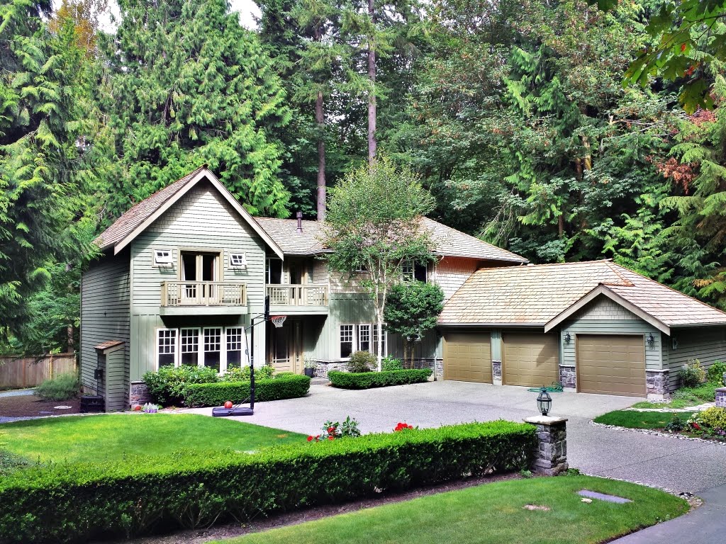 240th Ave NE, Sammamish, WA by Lin@Bates