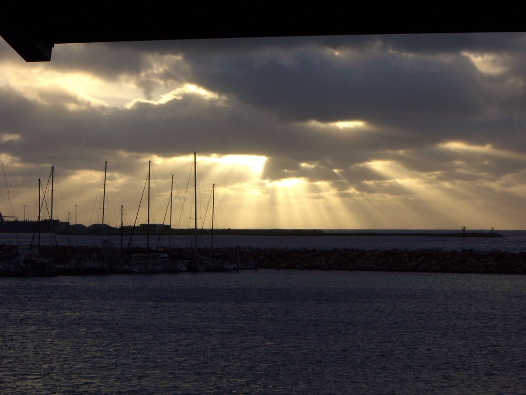 Marina Sunset by leumas