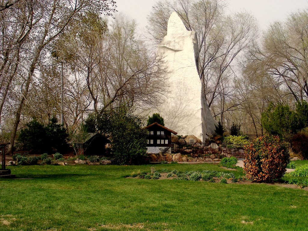 Peace Garden by Agustin Martinez