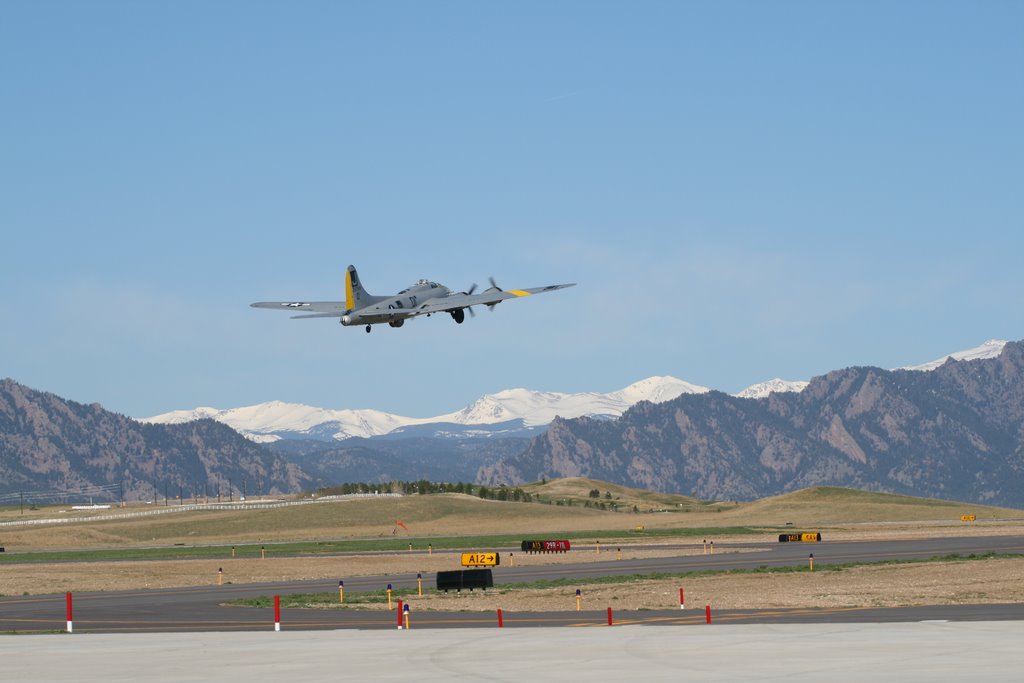 Liberty Belle, B-17, Jefferson County Airport, Broomfield, Colorado by Richard Ryer