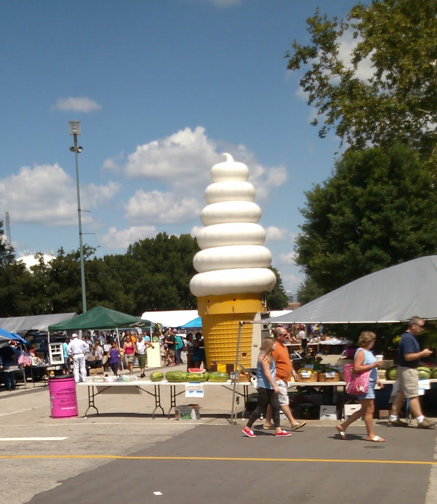 Umm Ice Creame at Flea Market----st by SteveTysinger