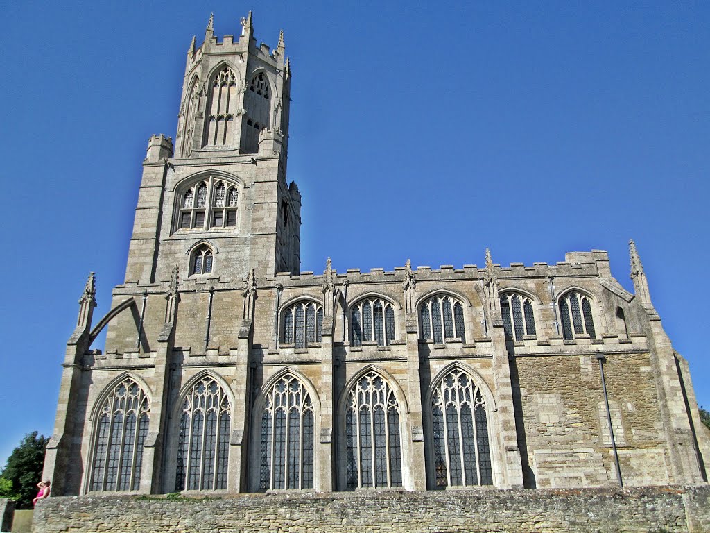 Fotheringhay - Church of St Mary & All Saints by Peter Connolly