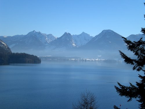 View over Wolfgang Lake by mstadlmann