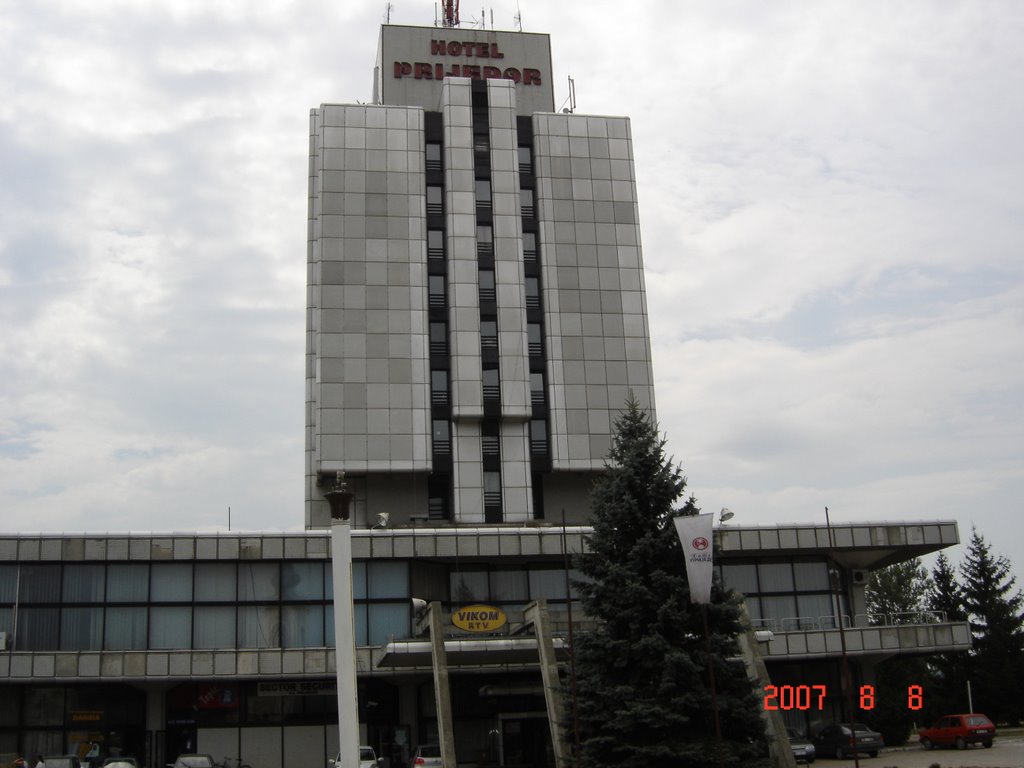 Hotel "Prijedor" by Nikad_Vise