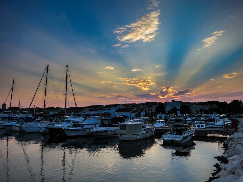 Marina Vodice,Hrvatska by Milovan Mićo Kovačević