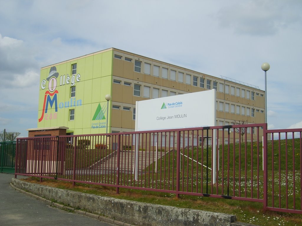 Collège Jean Moulin de Barlin. Avril 2008 by Damien Mikolajczak