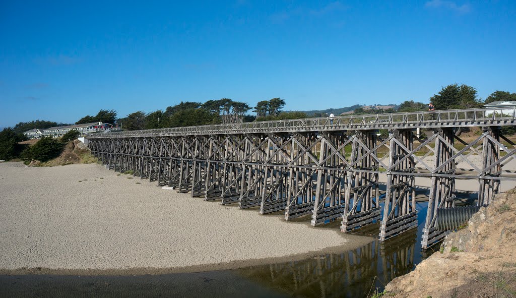 Mendocino Coast, Fort Bragg. by PASO