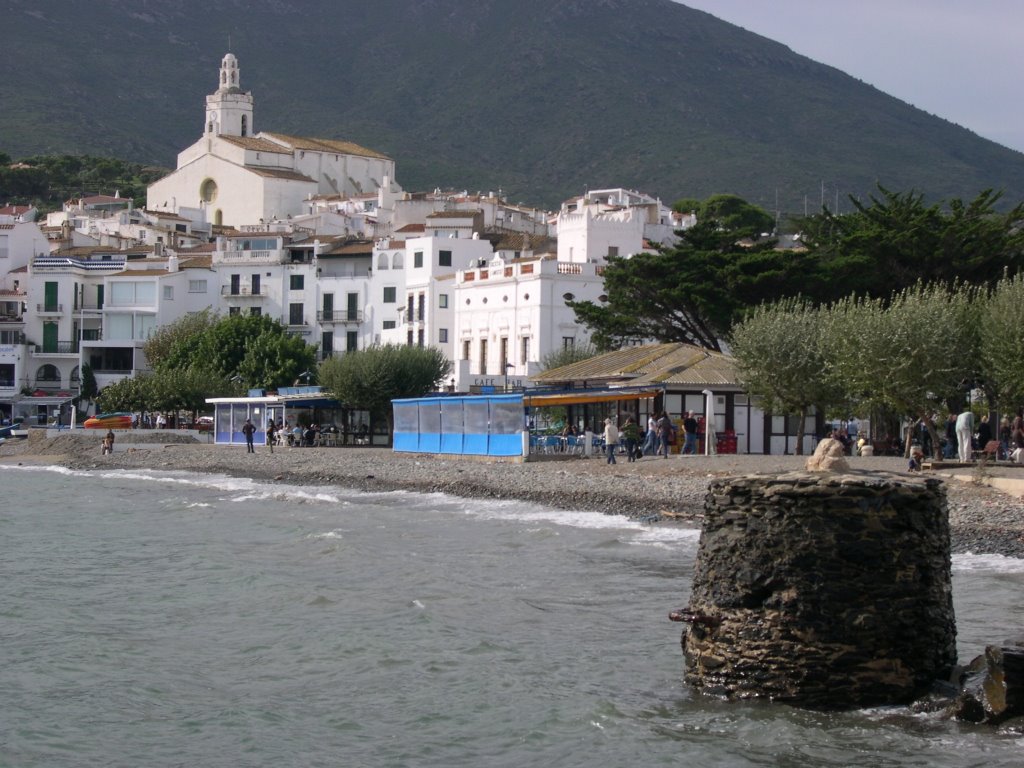 Cadaqués by Cris y Edu Mar