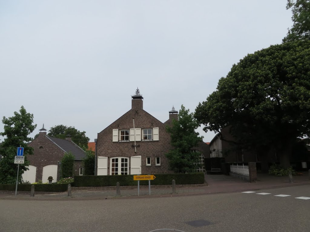 NL - Herten - Hoofdstraat by Danny Danckaert