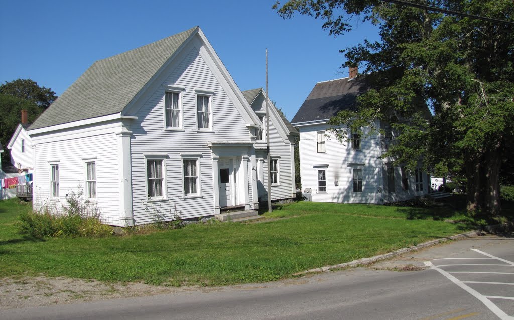 Vinalhaven High Street by Chris Sanfino