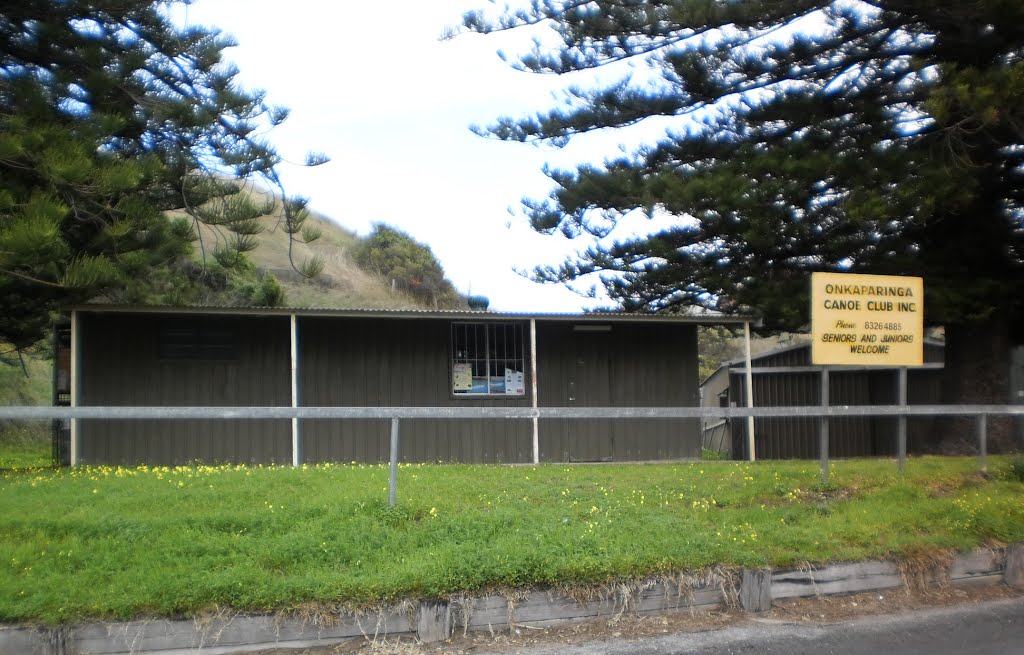 Canoe Club rooms by Phaedrus Fleurieu