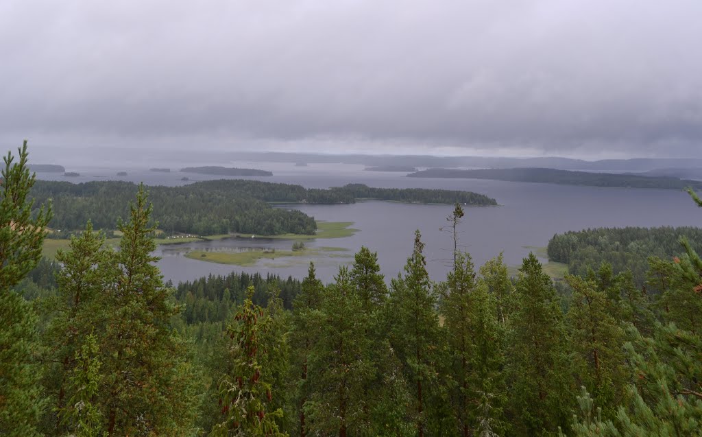 A panorama view from Oravivuori (Puolakka) to the rainy Lake Päijänne (Korpilahti, Jyväskylä, 20130815) by RainoL