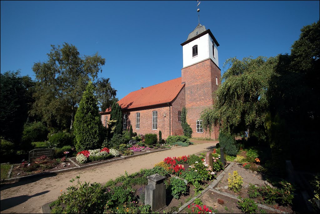 Worpswede: Evangelisch Lutherische Kirche by © Dennis Wubs