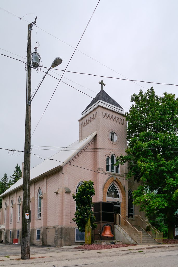 St John's United Church of Christ by D200DX