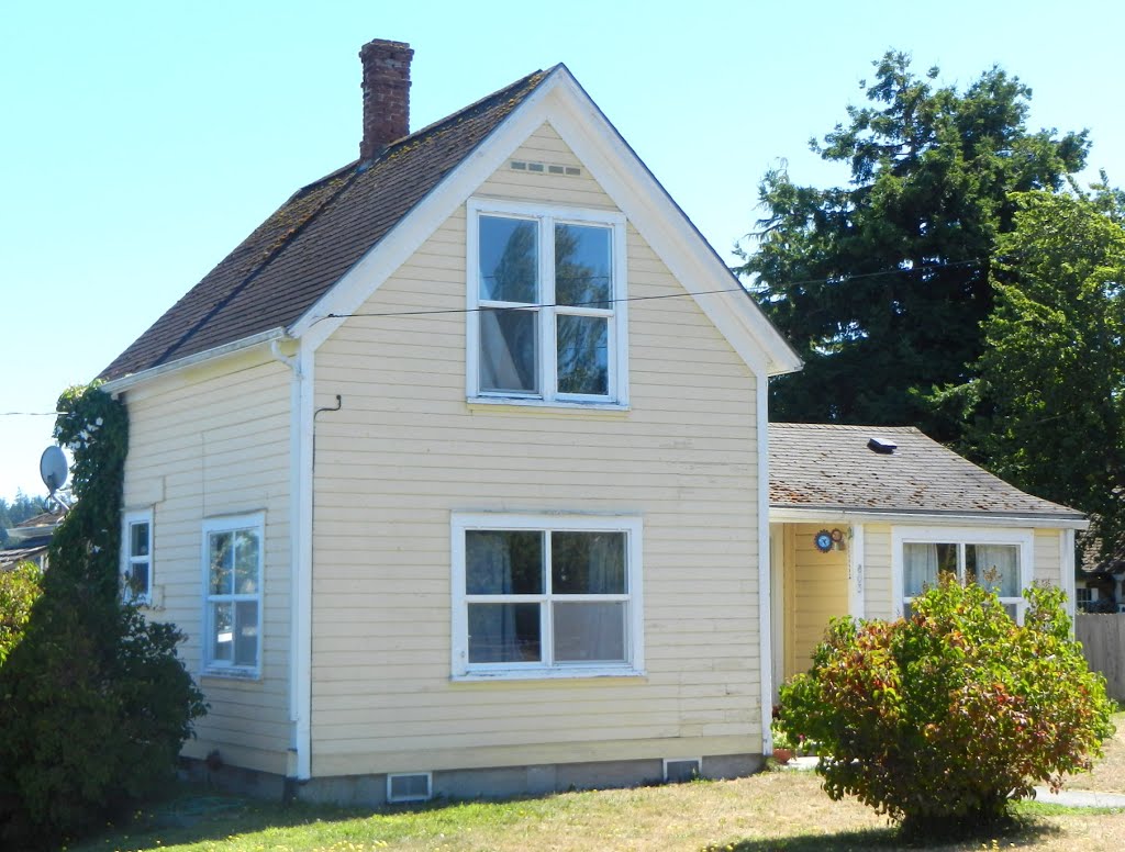 Ives House, 803 NE Haller Street, Coupeville WA, built 1890 by Midnight Rider