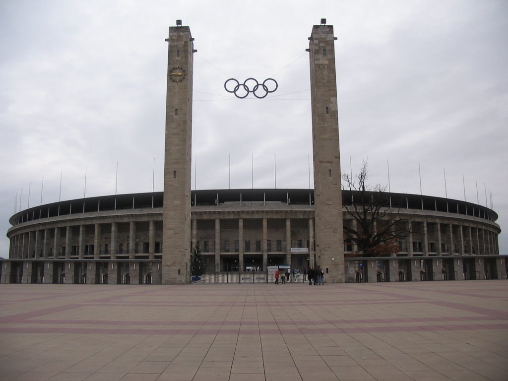 Olympiastadion by diabloale