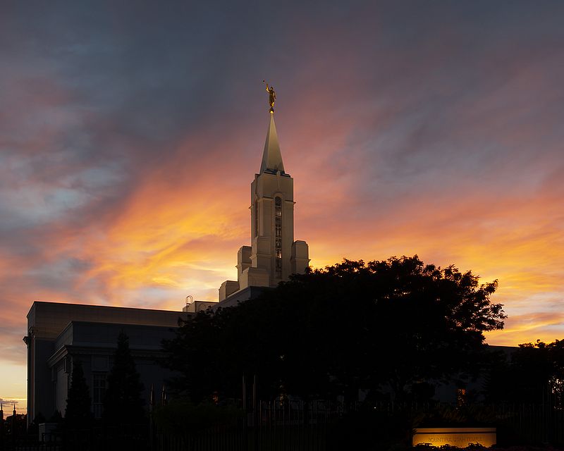 Bountiful Temple by Aaron Nuffer