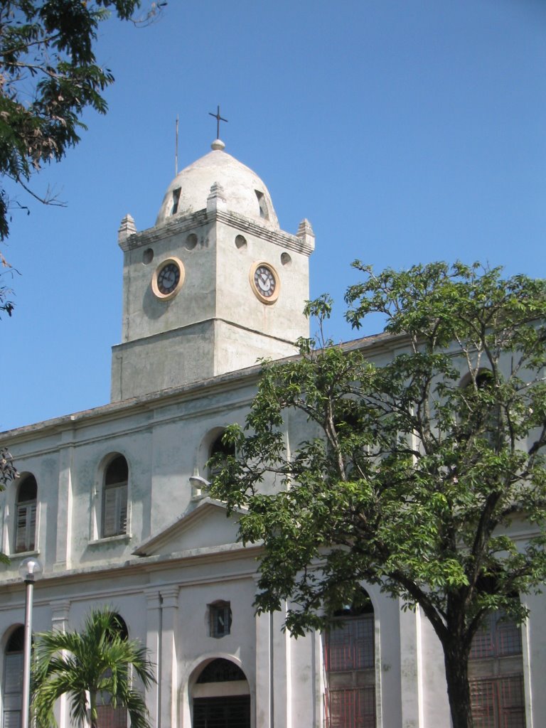 Iglesia San Jose desde Libertad y Arias. by perezmontejo