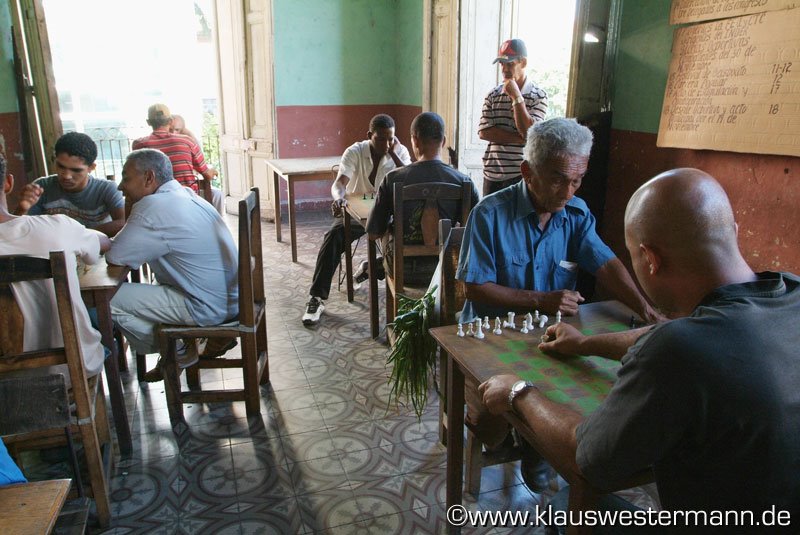 Santiago-de-Cuba-01 by klaus westermann