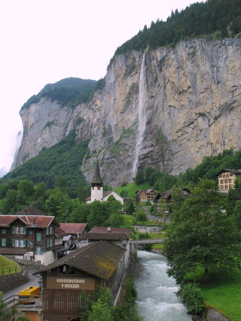 ■ラウターブルネン＜スイス＞／■Lauterbrunnen<Swiss> by bigwell