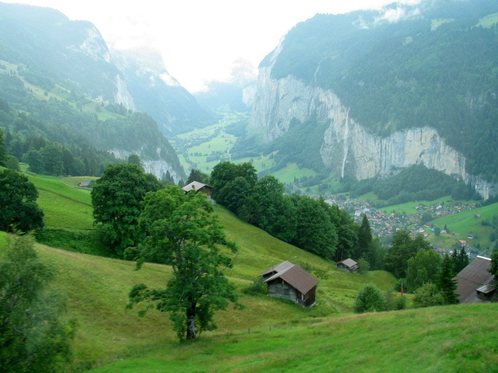 ■ラウターブルネン＜スイス＞／■Lauterbrunnen<Swiss> by bigwell