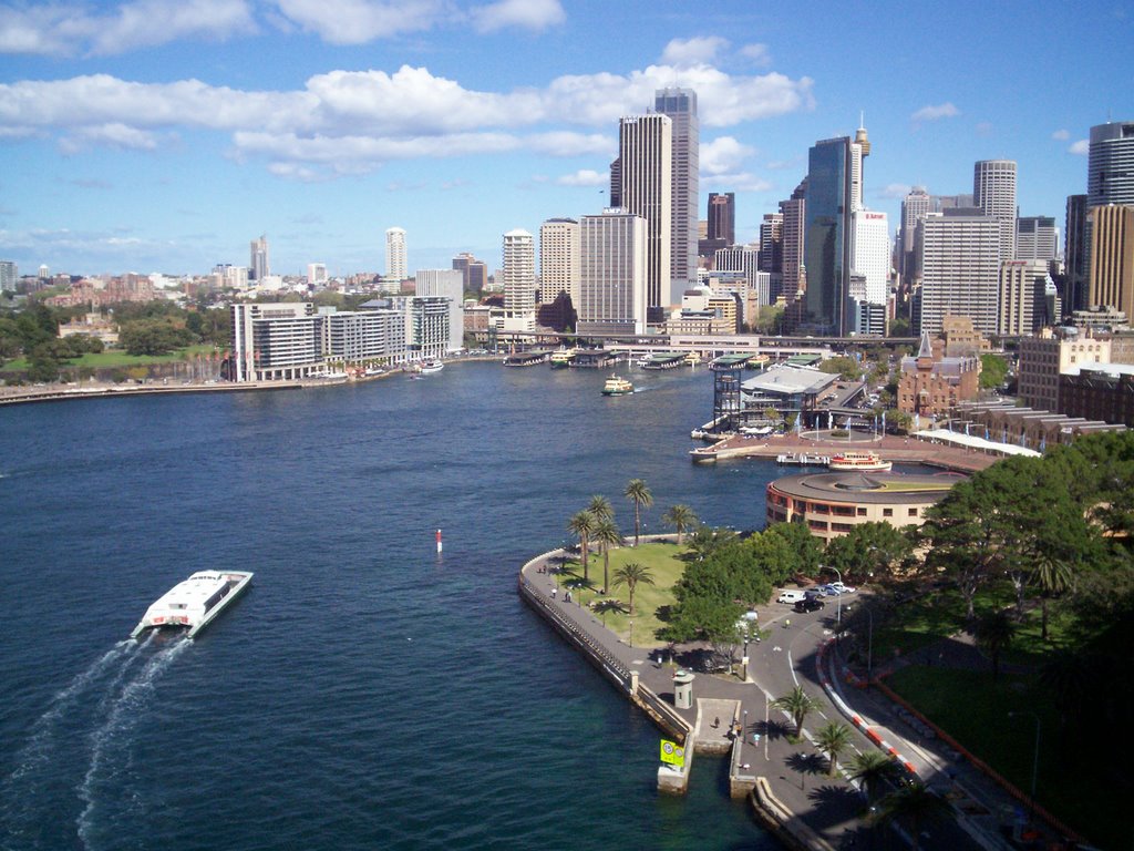 Circular Quay from Harbour Bridge by isaperez