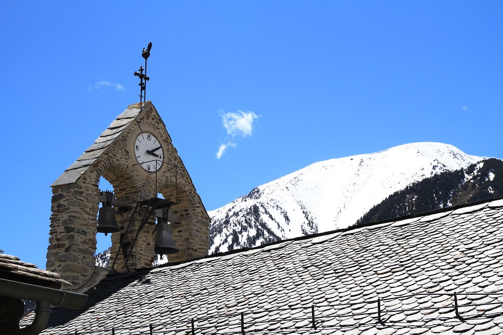 Church in Portè Puymorens by matsljungberg