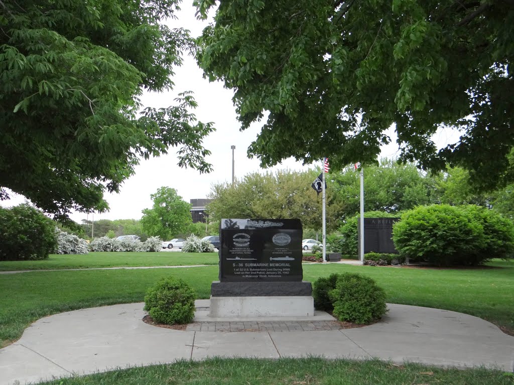 US 36 Submarine Memorial in the Iowa Capitol, IA by Gino Vivi