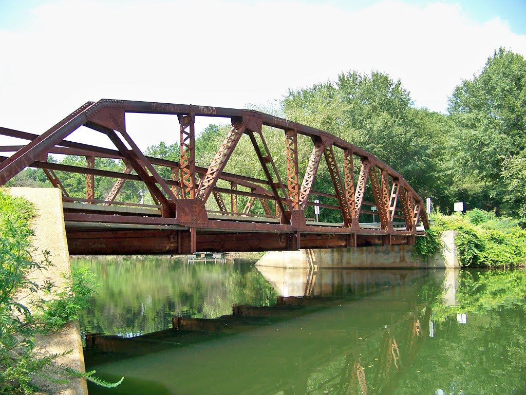 Beaverdam Creek Bridge by herdintheupstate