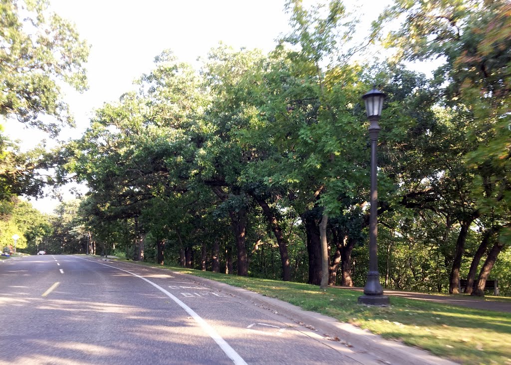 Mississippi River Blvd - St Paul, MN by Gabriel Vanslette